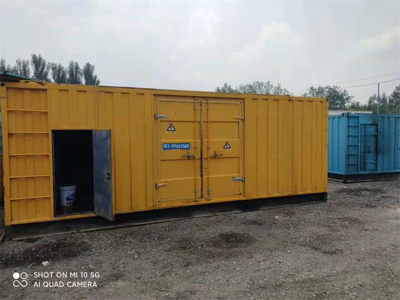 镜湖200KW柴油发电机组需要配备什么型号的电缆线？