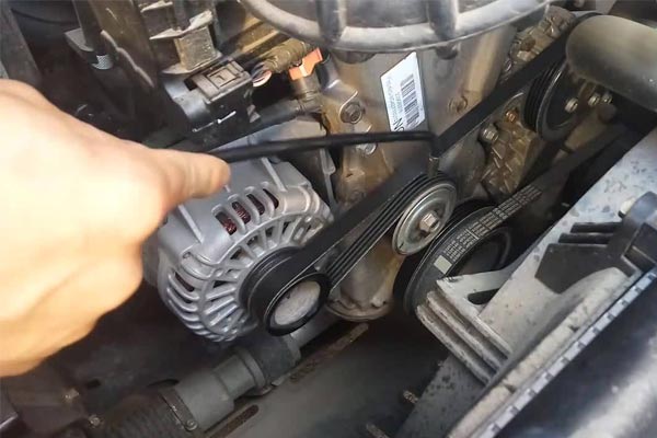 镜湖转速传感器的工作原理是什么?